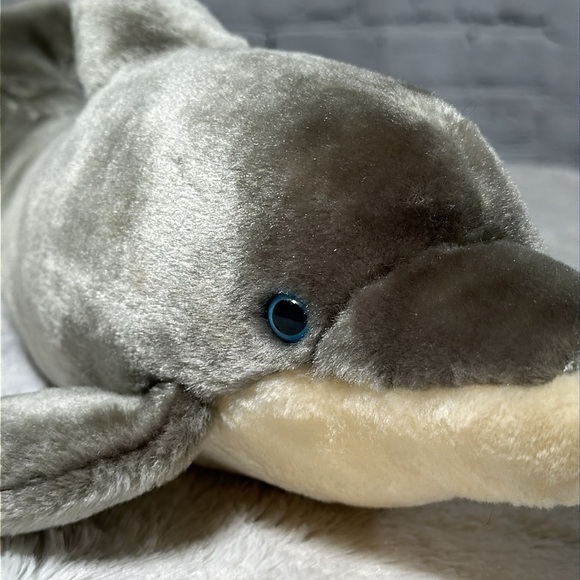 Seaworld Park Gray White Bottlenose Dolphin Plush 14 In Blue Eyes Stuffed Animal - Picture 13 of 13